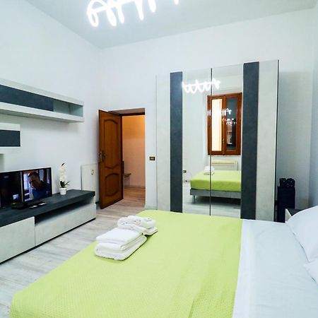 Casa Angelina - Appartamento Zona Sangiovanni Róma Kültér fotó